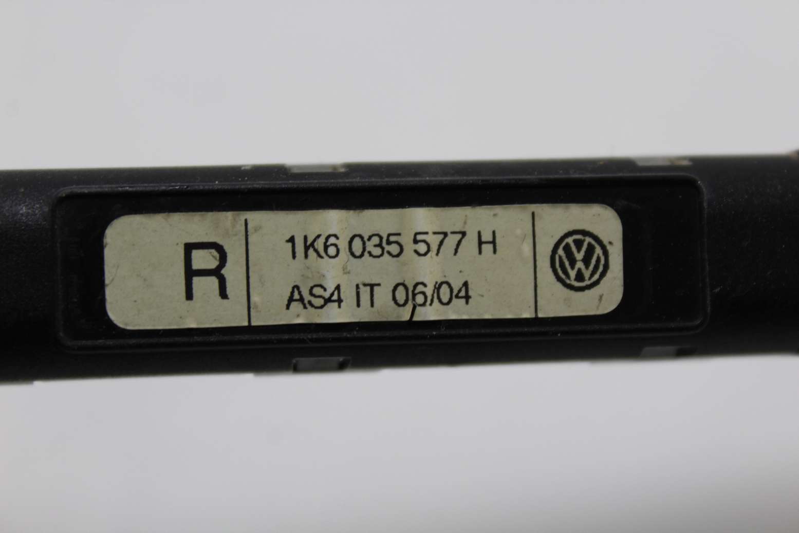 Antena de amplificador VW Golf 1K6035577H 1K6 035 577 H AS4IT0604 AS4 IT 06/04 - foto 2