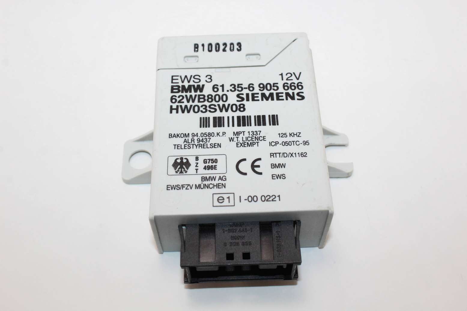 Centralita de inmovilizador BMW E46 61356905666 61.35-6 905 666 62WB800 HW03SW08 - foto 1