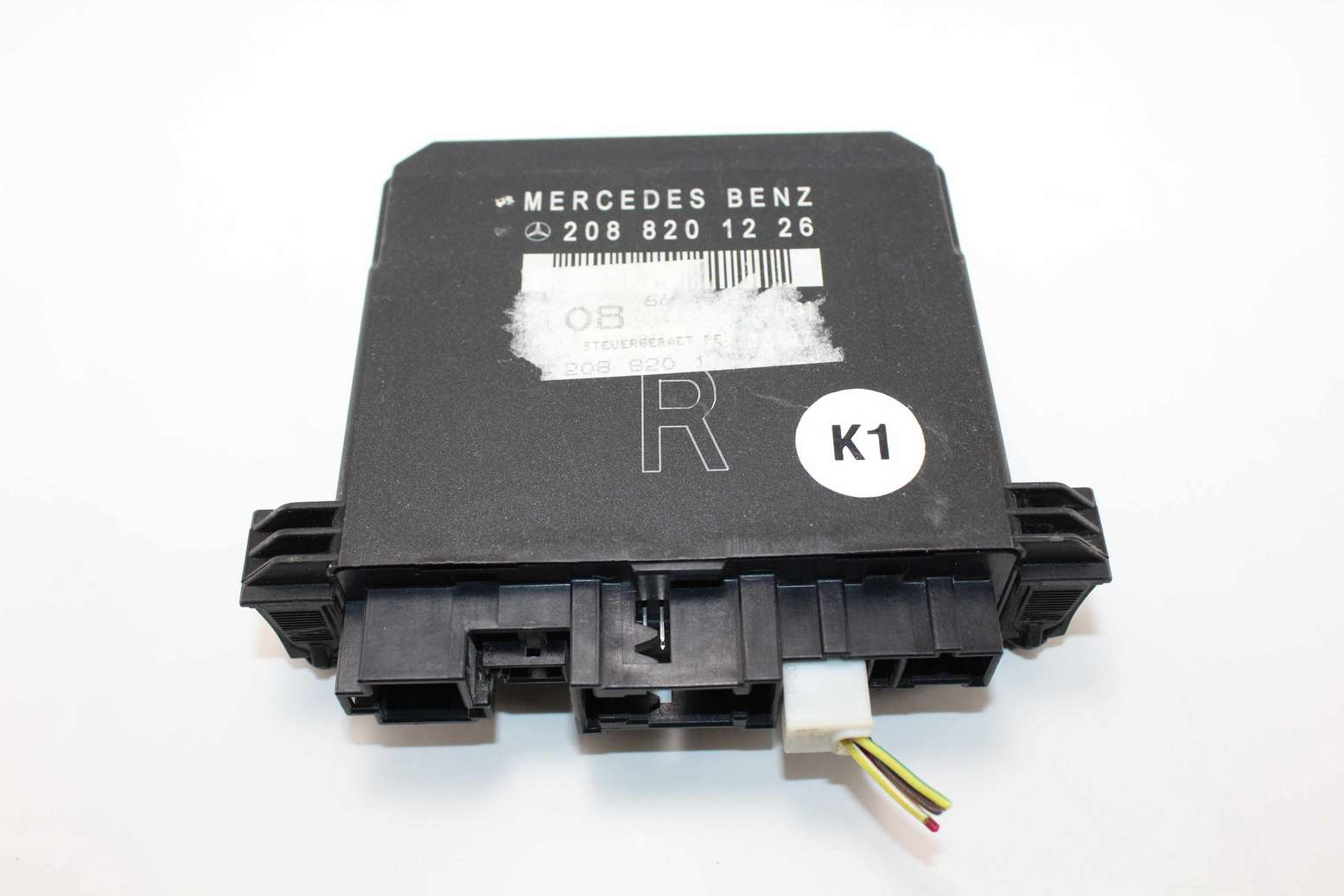 Centralita de control puerta Mercedes W202 W210 W208 2088201226 208 820 12 26 K1 - foto 1