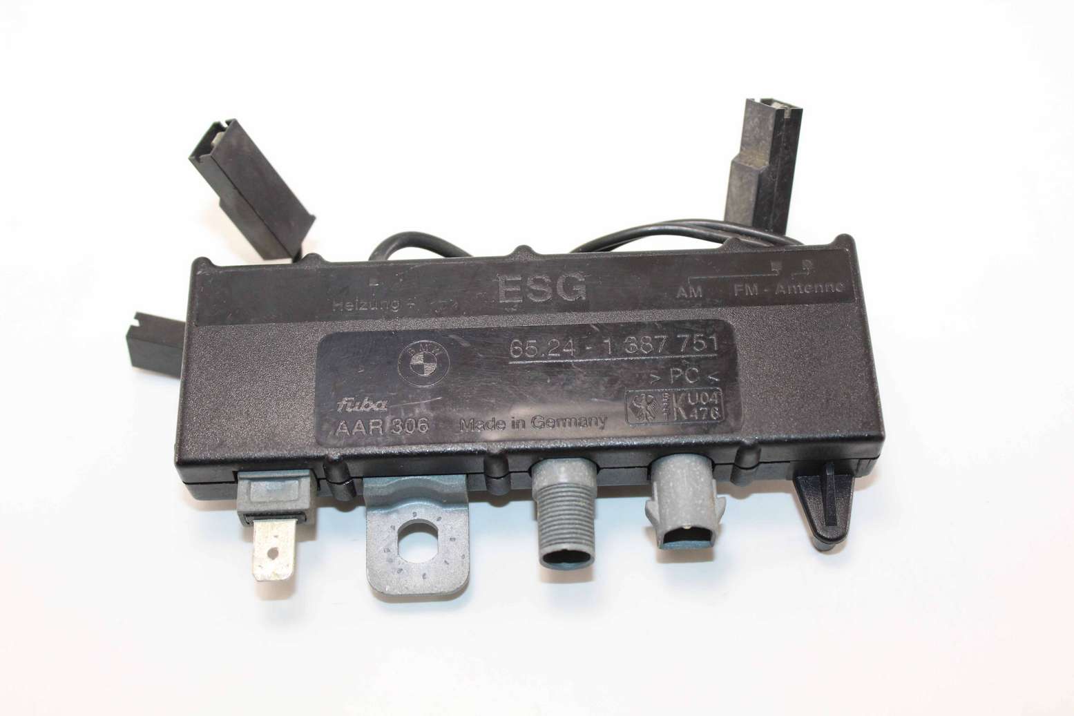 Amplificador de antena BMW E36 65241387751 65.24-1 387 751 - foto 1