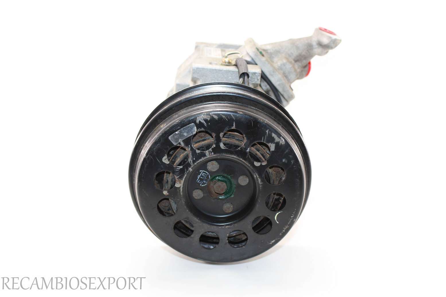 Compresor de aire acondicionado Toyota Rav 2473000151 247300-0151 4472203953 447220-3953 Denso - foto 4