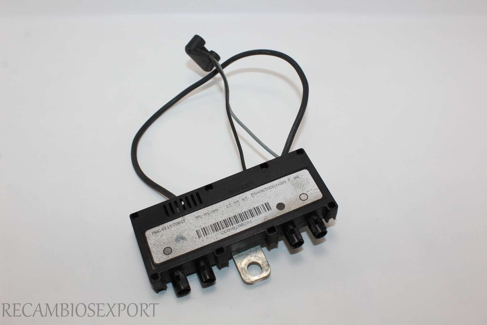 Amplificador de antena Peugeot 407 PSA9658881680F PSA 9658881680 F MAG41157801F MAG 41 157801F - foto 1