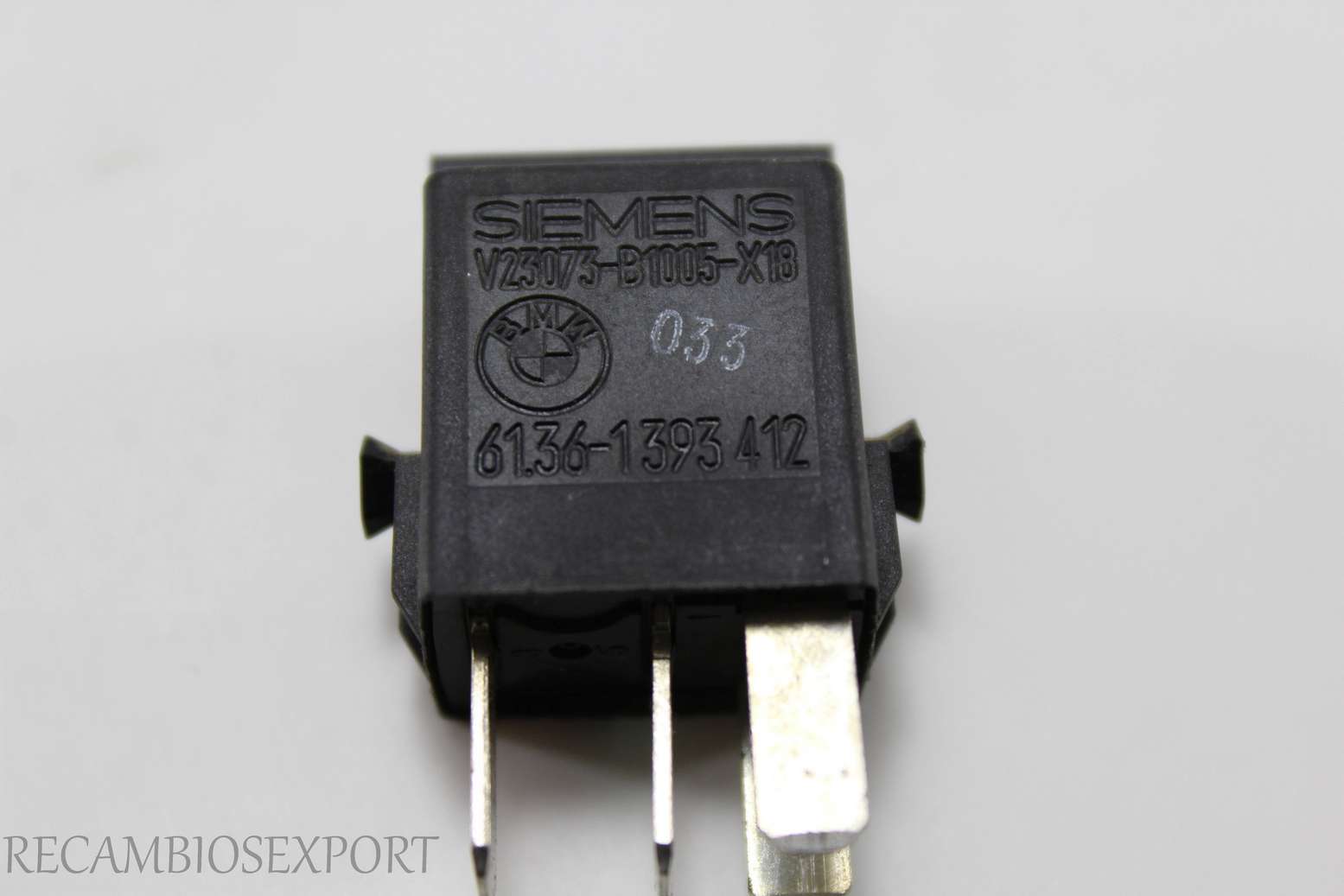 Relé de combustible BMW E31 E32 E36 E38 61361393412 61.36-1 393 412 Siemens V23073B1005X18 V23073-B1005-X18 - foto 2