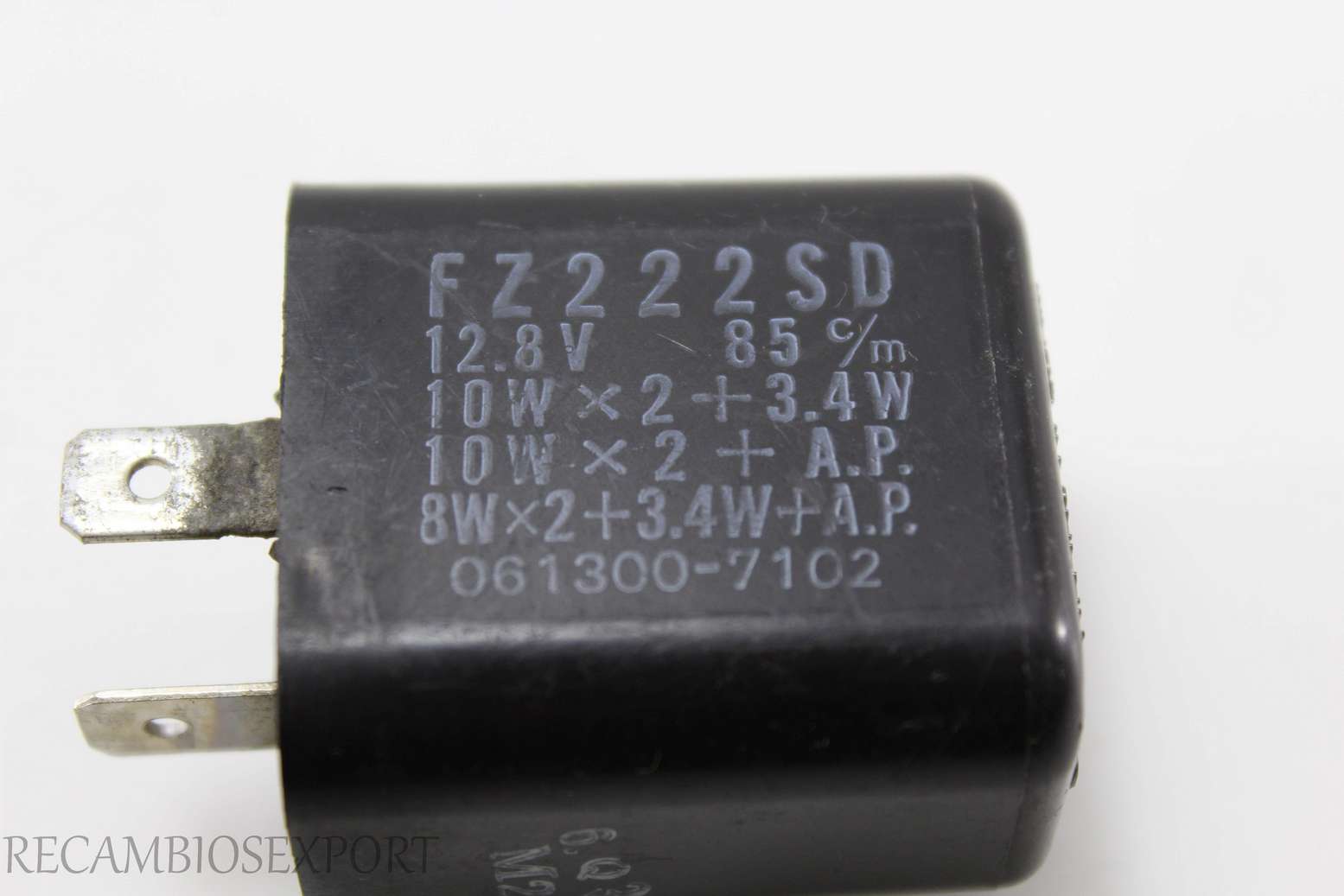 Relé Yamaha FZ222SD 0613007102 061300-7102 - foto 2