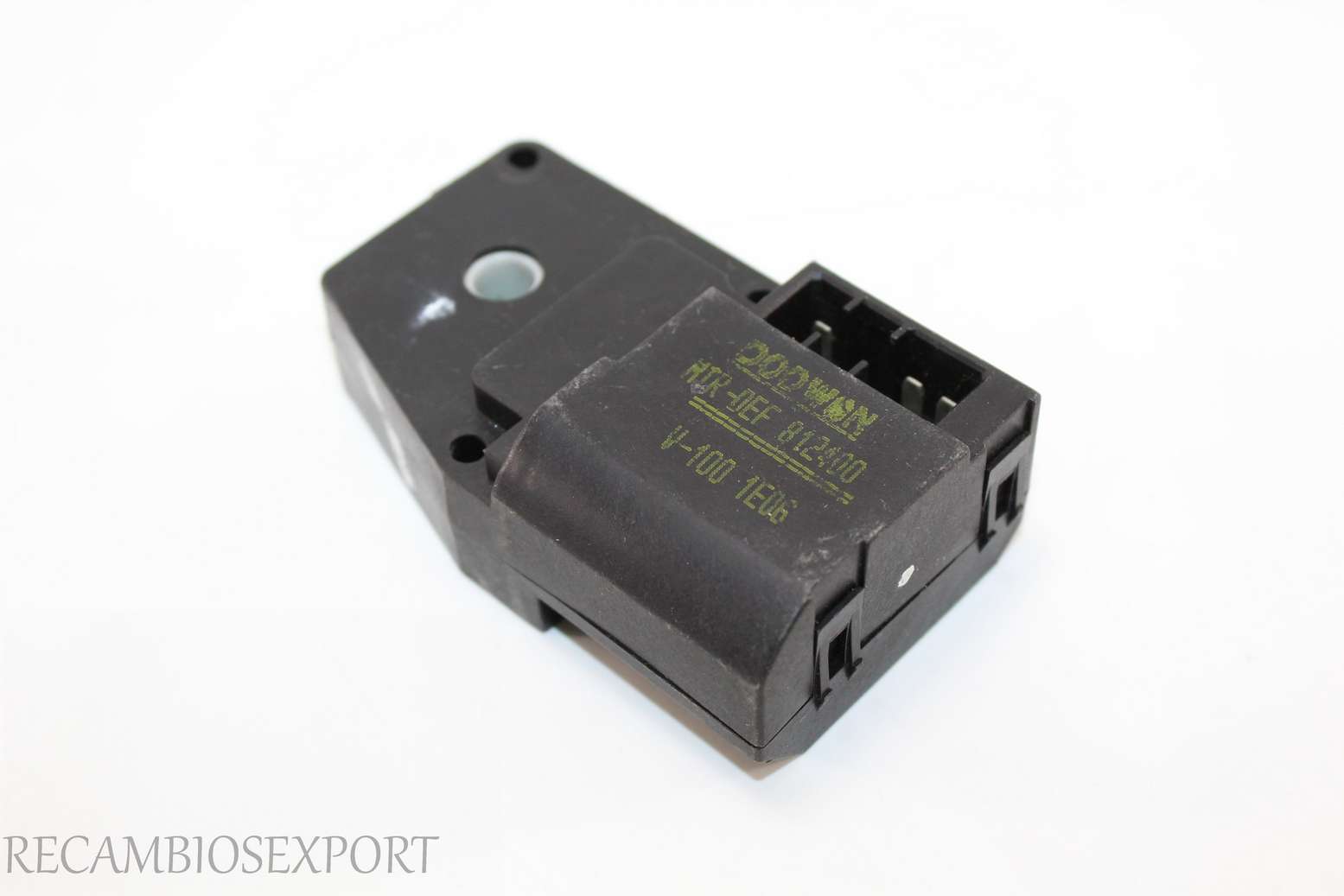 Servomotor de calefaccion Daewoo Leganza MTRDEF812400 MTR-DEF 812400 V1001E06 V-100 1E06 - foto 1
