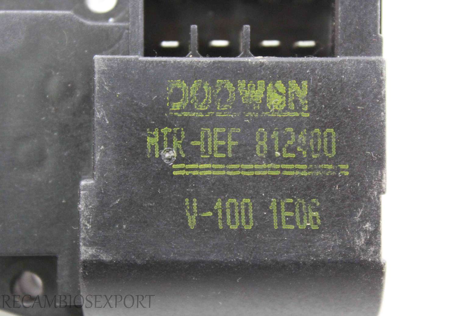 Servomotor de calefaccion Daewoo Leganza MTRDEF812400 MTR-DEF 812400 V1001E06 V-100 1E06 - foto 2
