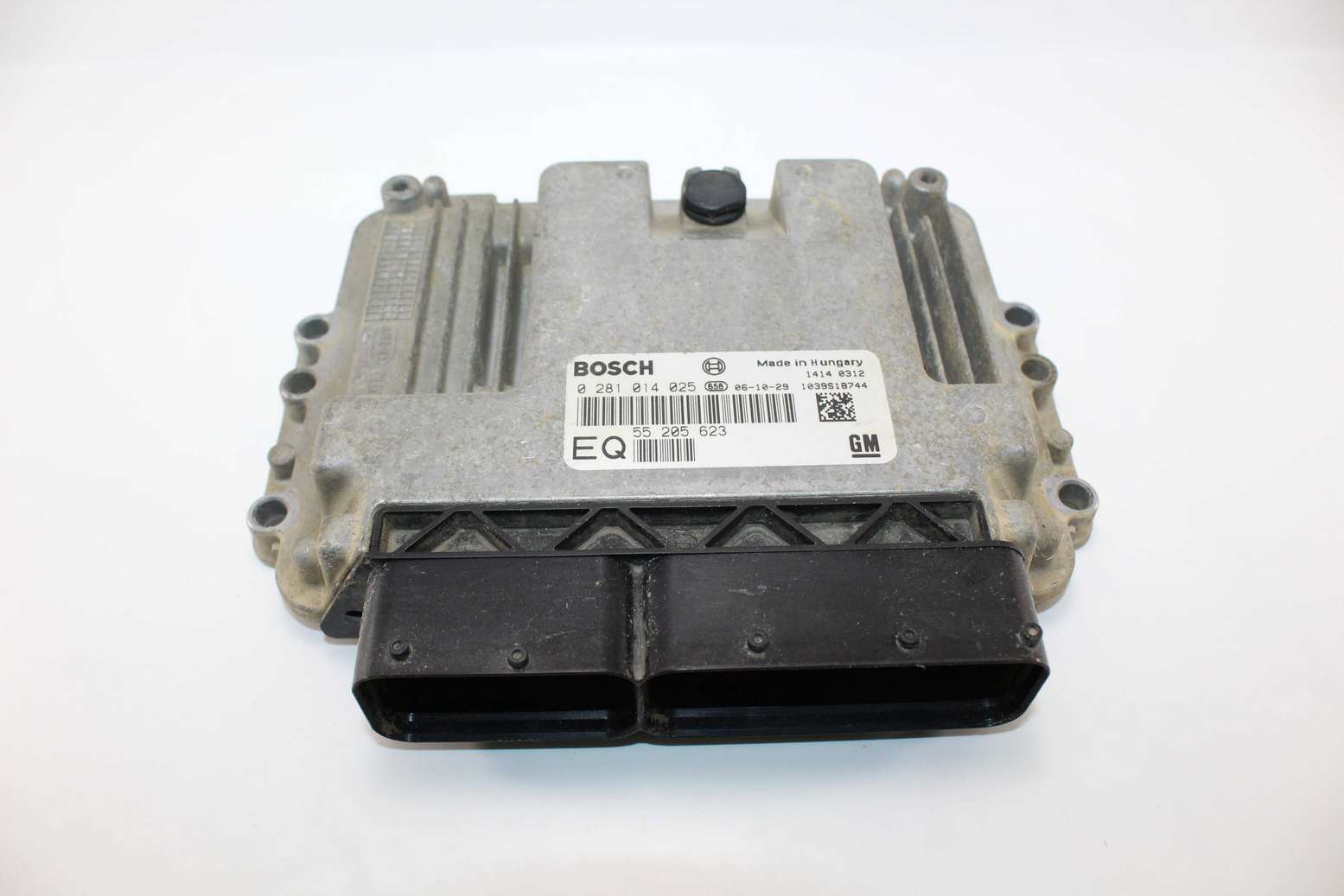 Centralita del motor Opel Zafira Astra EQ55205623 EQ 55205623 55 205 623 Bosch 0281014025 0 281 014 025 - foto 1