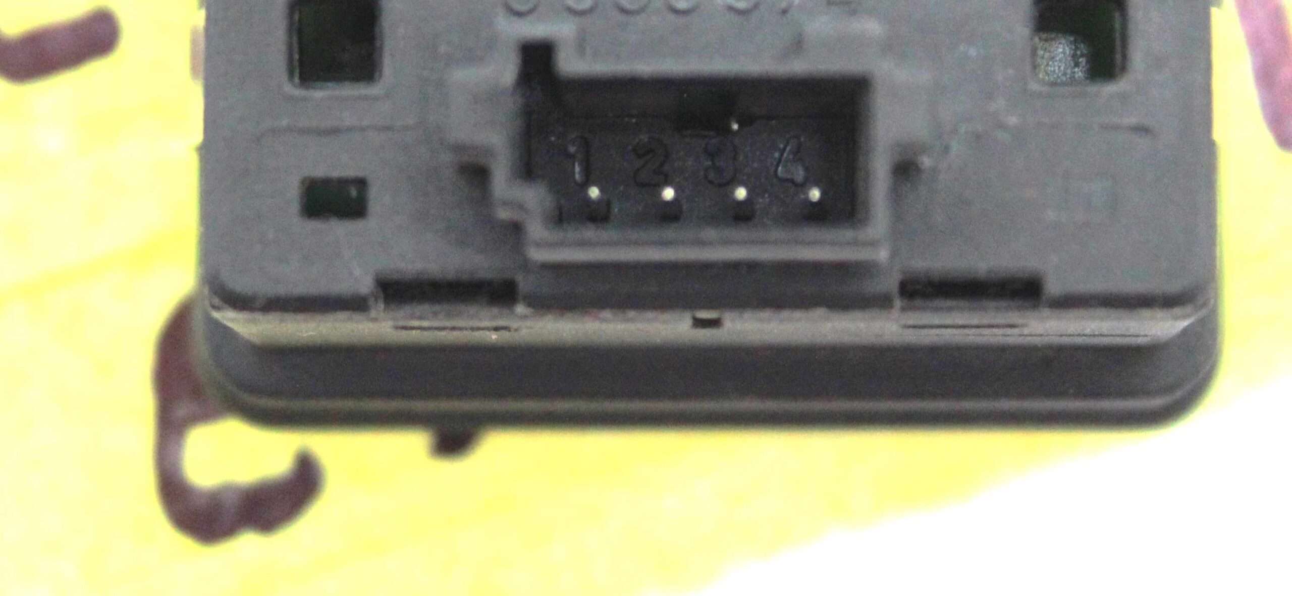 Interruptor de Elevalunas BMW E39 - foto 4