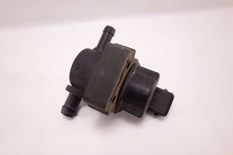 Valvula regeneracion aire adicional Mercedes Benz w203 w208 w209 w220 w129 0004701593 - foto 2