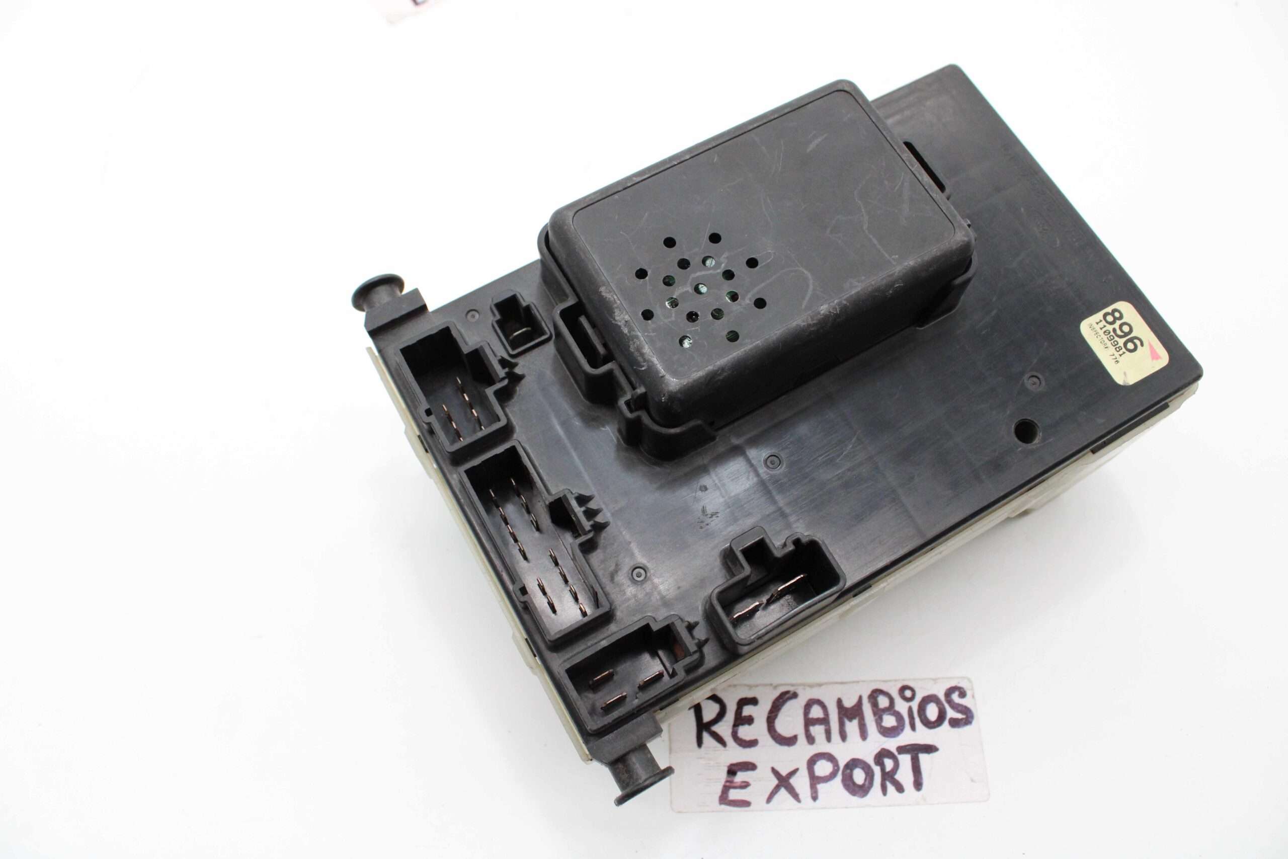 Caja de Fusibles Ford Cougar - foto 4