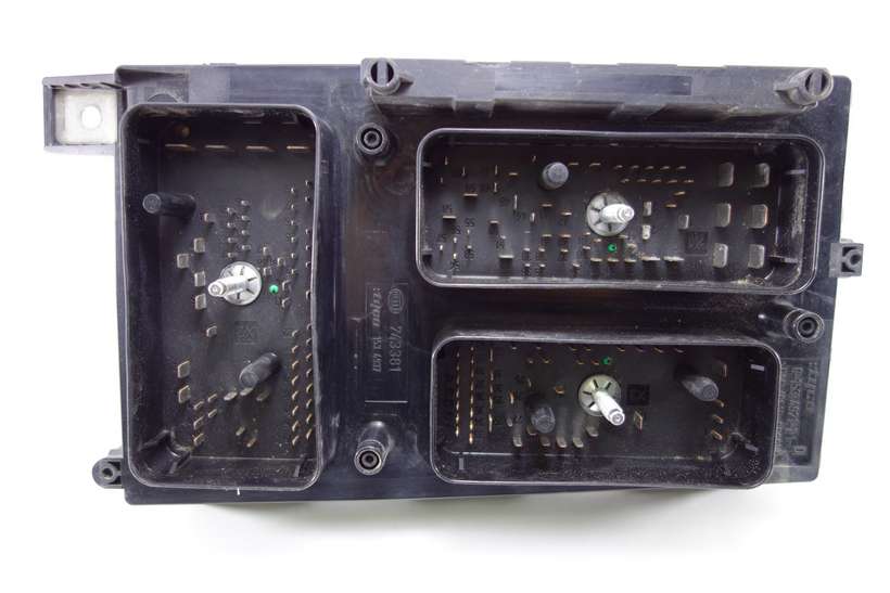 Caja de fusibles Opel Astra 13191126 13 191 126 5DK00866807 5DK 008 668-07 FC - foto 1