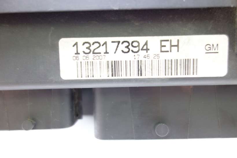 Caja de fusibles Opel Corsa 13217394EH 1321 7394 EH - foto 2