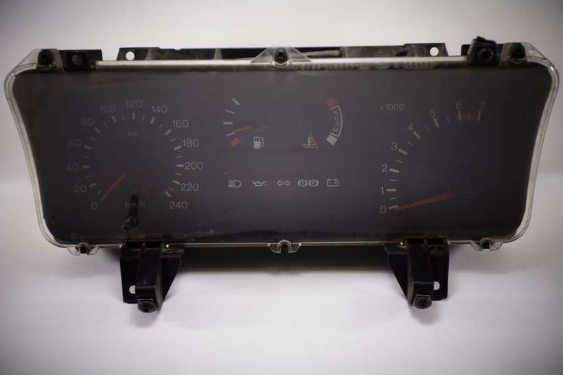 Cuadro de instrumentos Ford Sierra 90BB10849FB 90BB 10849 FB - foto 1