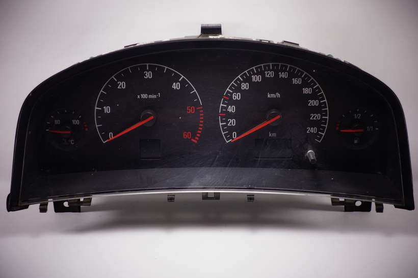 Cuadro de instrumentos Opel Vectra 13140891RL - foto 1