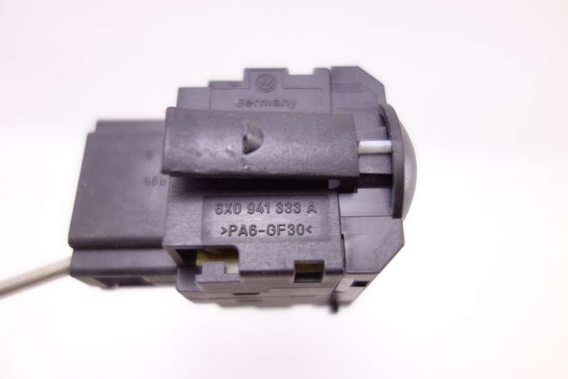 Interruptor de luz VW Polo 6X0941333A 6X0 941 333 A - foto 2
