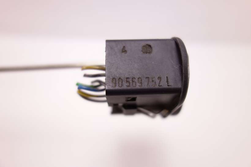 Interruptor de espejo Opel Vectra 90569752L 90 569 752 L - foto 2