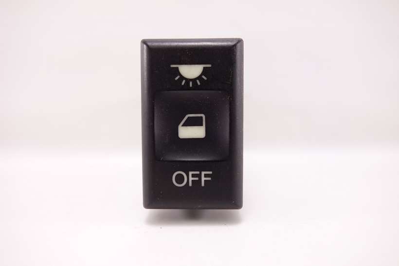 Interruptor de elevalunas Kia Carnival 0K53A66450A 0K53A-66450A 621W04950 - foto 1