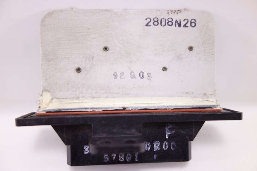 Resistencia Nissan Serena 2715060R00 27150 60R00 57801 2808N26 - foto 1