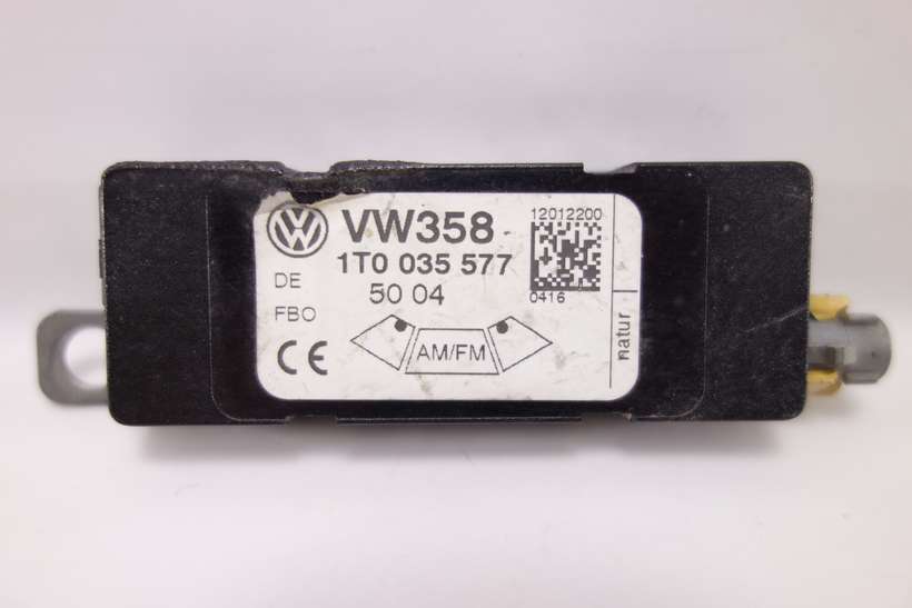 Amplificador de antena VW Touran 1T0035577 1T0 035 577 VW358 - foto 1
