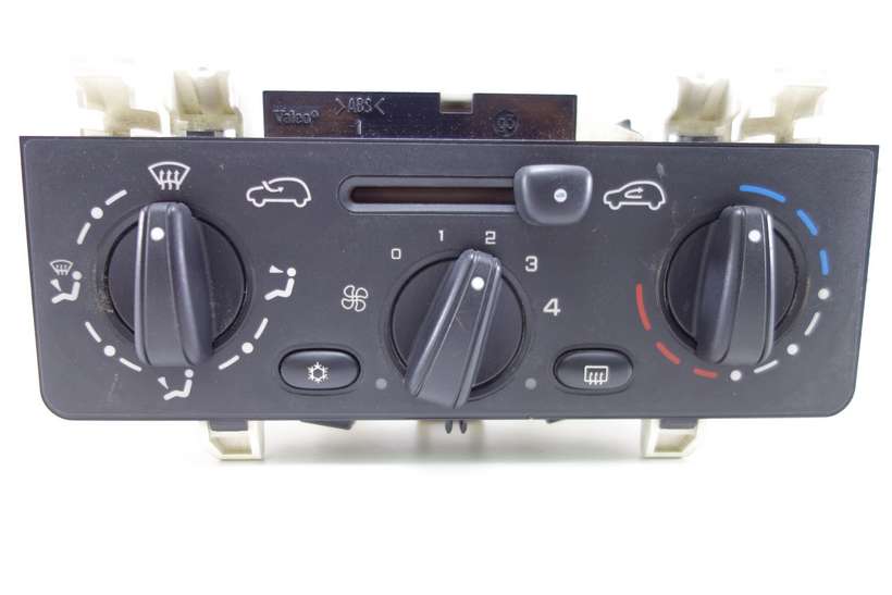 Panel de clima Citroen C2 C3 F664479W 69300002 - foto 1