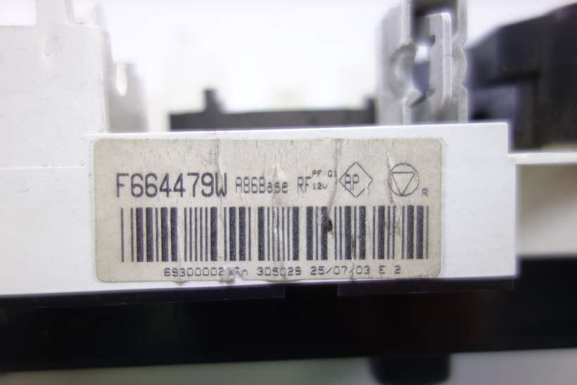 Panel de clima Citroen C2 C3 F664479W 69300002 - foto 2