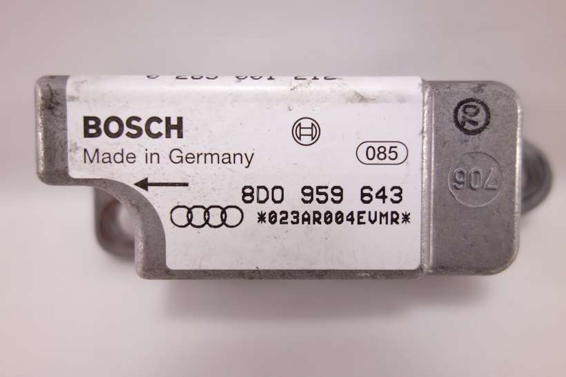 Sensor de airbag Audi A4 B5 8D0959643 8D0 959 643 Bosch 0285001212 0 285 001 212 - foto 1