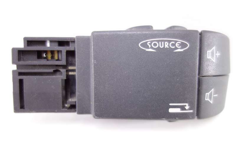 Interruptor manejo radio Renault Laguna 7701049643 7701 049 643 34442201AD 344 422 01 AD - foto 1