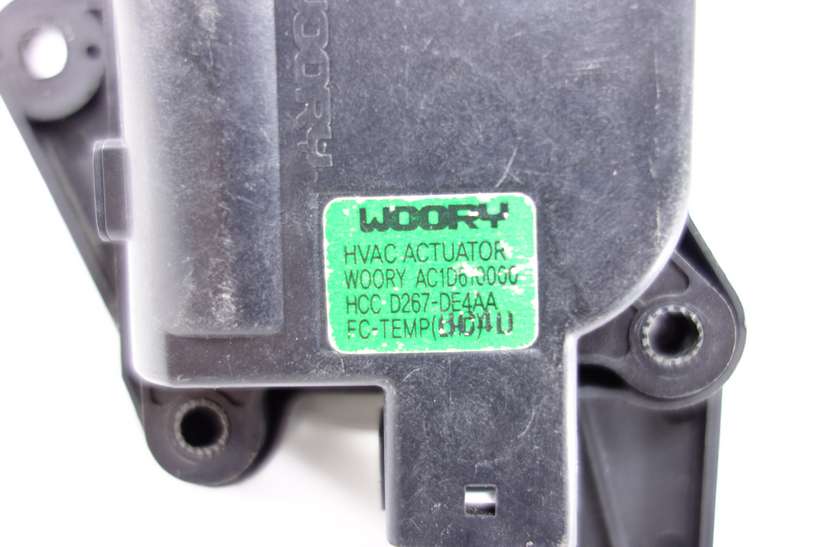 Servomotor de calefaccion Hyundai Matrix AC1D610000 D267DE4AA D267-DE4AA - foto 2