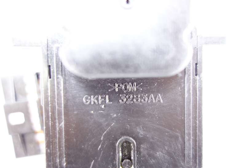 Mando de limpiaparabrisas Hyundai Matrix GKFL3283AA GKFL 3283AA - foto 2