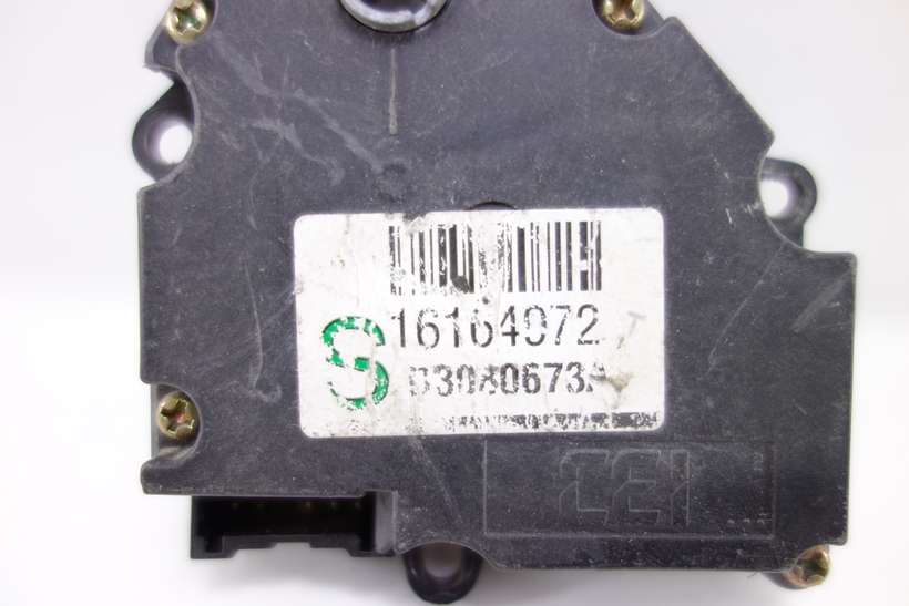 Servomotor de calefaccion 16164072 03080673A - foto 2
