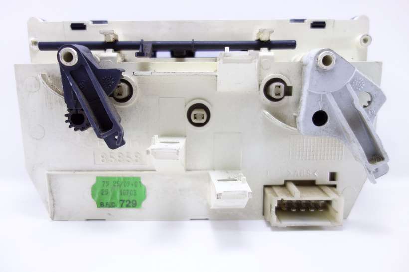 Panel de clima Peugeot 206 85858 1068701 106870-1 Behr - foto 2