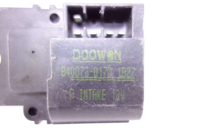 Servomotor de calefaccion Kia Carnival B4007301701B27 B40073-0170 1B27 - foto 2