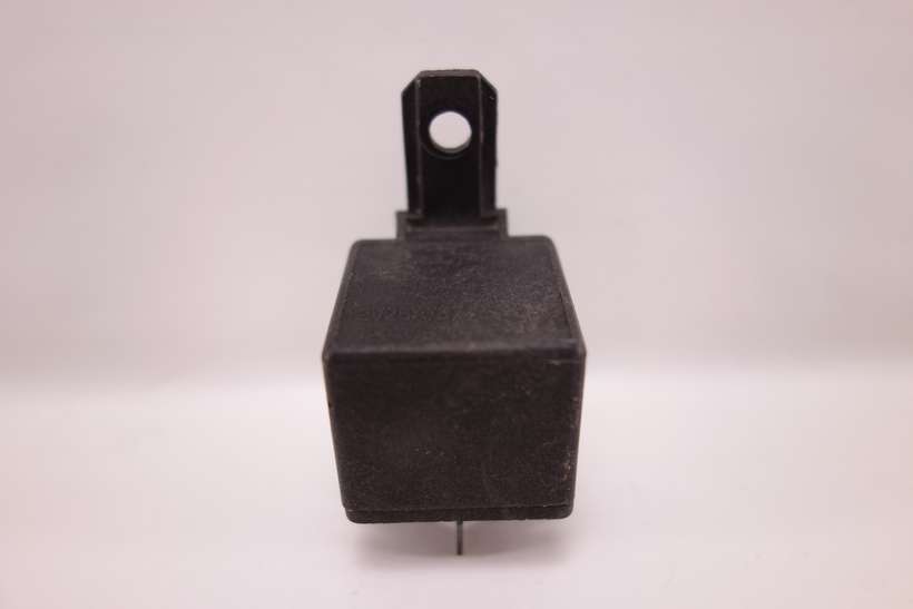 Relé Mazda Xedos 12V25A87 12V25A/87 20A87A 20A/87A - foto 1