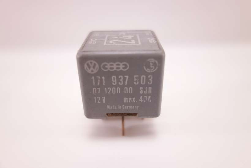 Relé VW Audi 24 171937503 171 937 503 07120000 07 1200 00 - foto 1