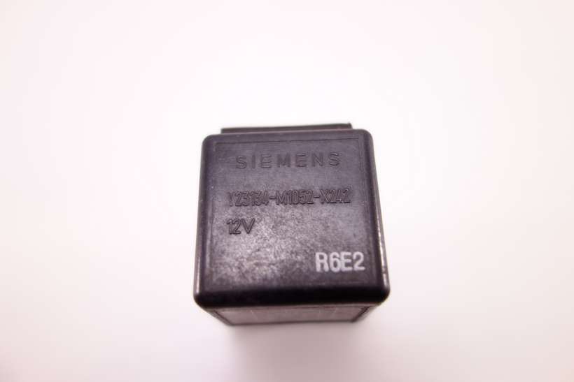 Relé VW Audi - foto 2