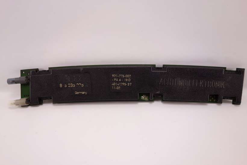 Amplificador de antena Audi A4 921775002 921-775-002 4014179537 40141795-37 - foto 1