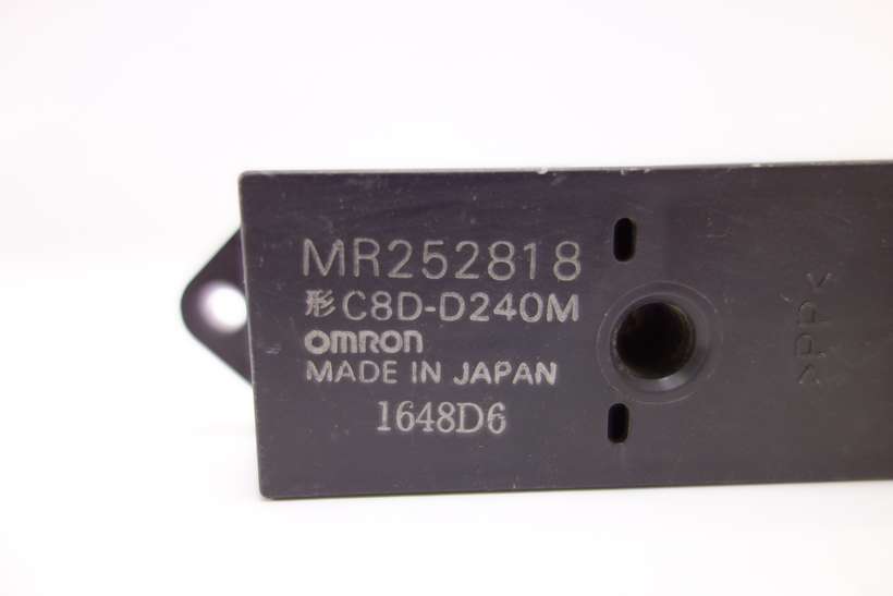Interruptor de elevalunas Mitsubishi Galant MR252818 C8DD240M C8D-D240M - foto 2