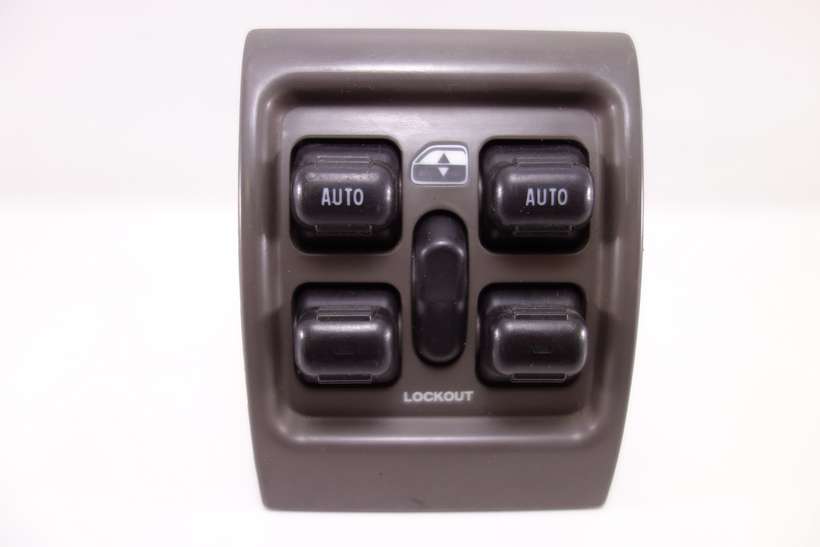 Interruptor de elevalunas Chrysler PT Cruiser - foto 1