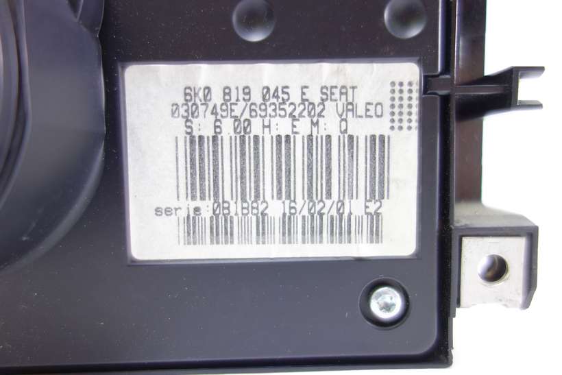 Interruptor de luz Seat Cordoba Ibiza 6K0819045E 6K0 819 045 E 030749E 69352202 - foto 2