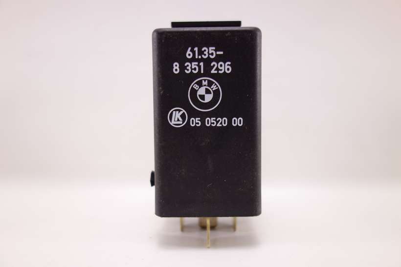 Relé BMW E34 61358351296 61.35-8 351 296 LK 05052000 05 0520 00 - foto 1