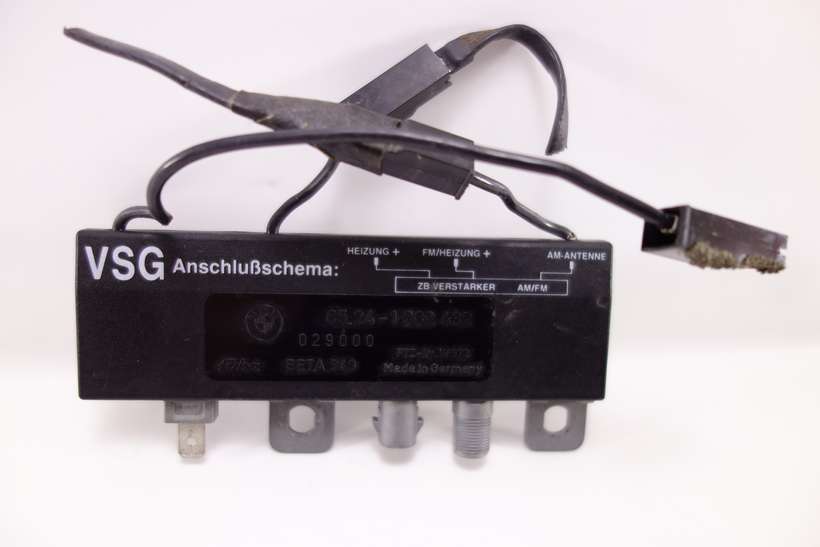 Amplificador de antenna BMW E31 E32 E34 65241382432 65.24-1 382 432 BETA348 BETA 348 - foto 1