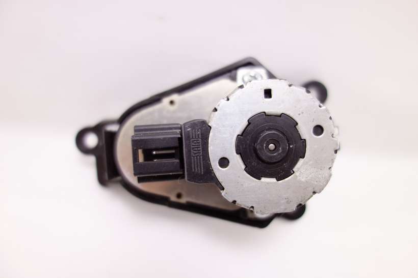 Servomotor de calefaccion Renault laguna 9041218907 90 412 18 907 - foto 1