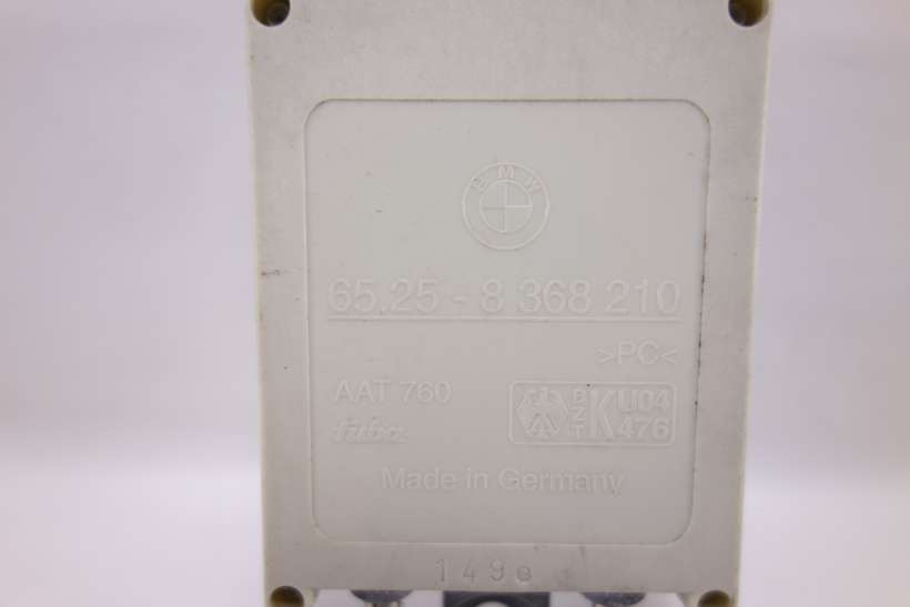 Amplificador de antena BMW E46 65258368210 65.25-8 368 210 - foto 2