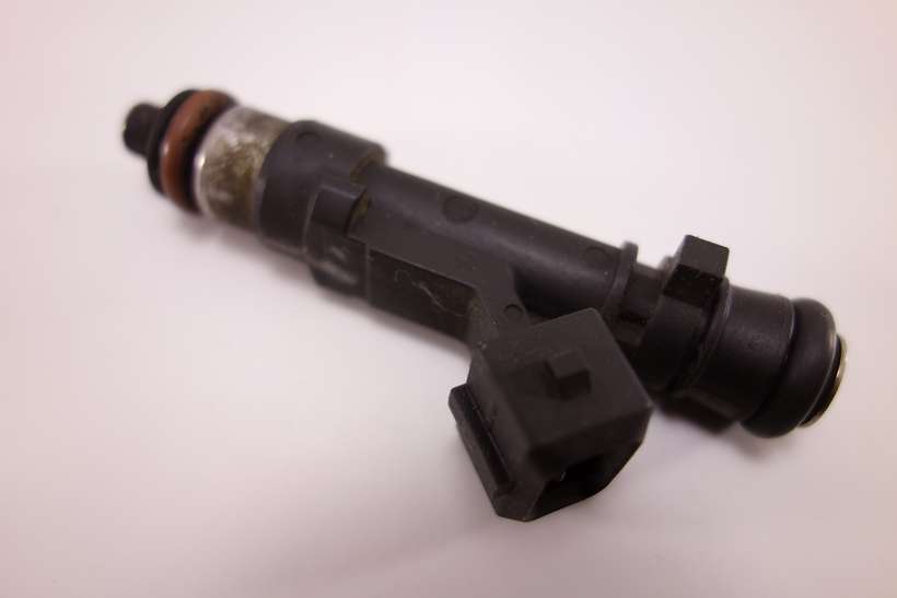 Inyector de combustible Opel Astra Corsa Bosch 0280158501 0 280 158 501 85012 044182309 - foto 1