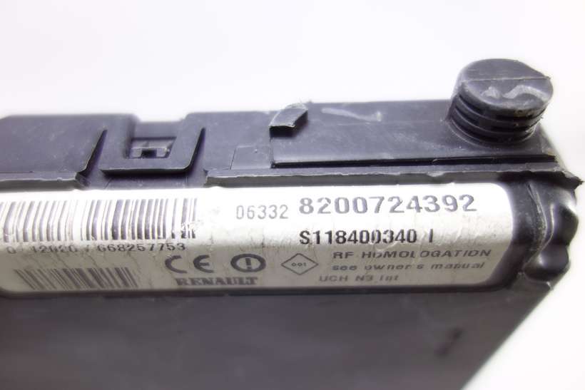 Caja de fusibles Renault Megane Scenic 8200724392 Siemens S118400340I S118400340 I - foto 2