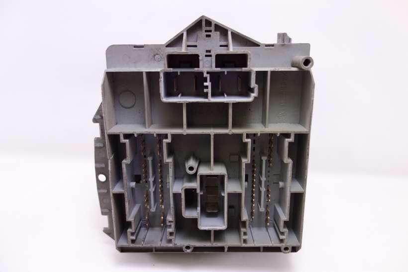 Caja de fusibles Alfa Romeo 51742420 118042 - foto 2