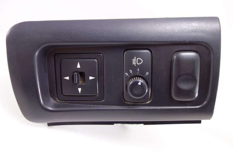 Interruptor de luz Kia Carnival OK55255210D OK552 55 210D - foto 1