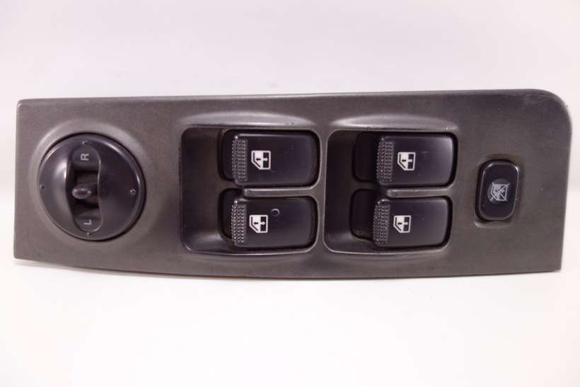 Interruptor de elevalunas Hyundai Matrix 9357017100 93570-17100 - foto 1