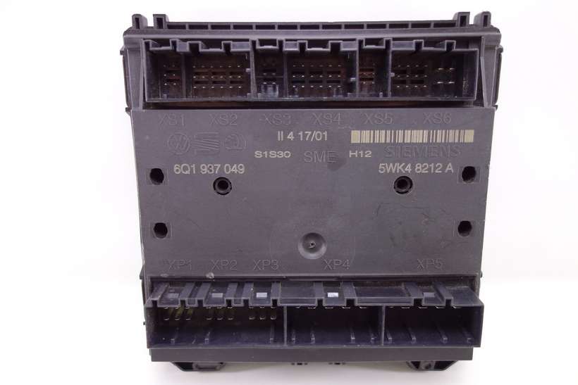 Caja de fusibles Seat Ibiza Skoda Fabia VW Volkswagen Polo 6Q1937049 6Q1 937 049 5WK48212A 5WK4 8212 A - foto 1