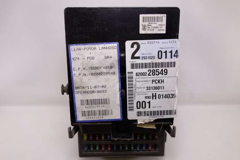 Caja de fusibles Renault Laguna 8200228549 55RDFV018 29310290114 293102 90114 - foto 2